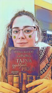 The Storyteller's Secret me reading it